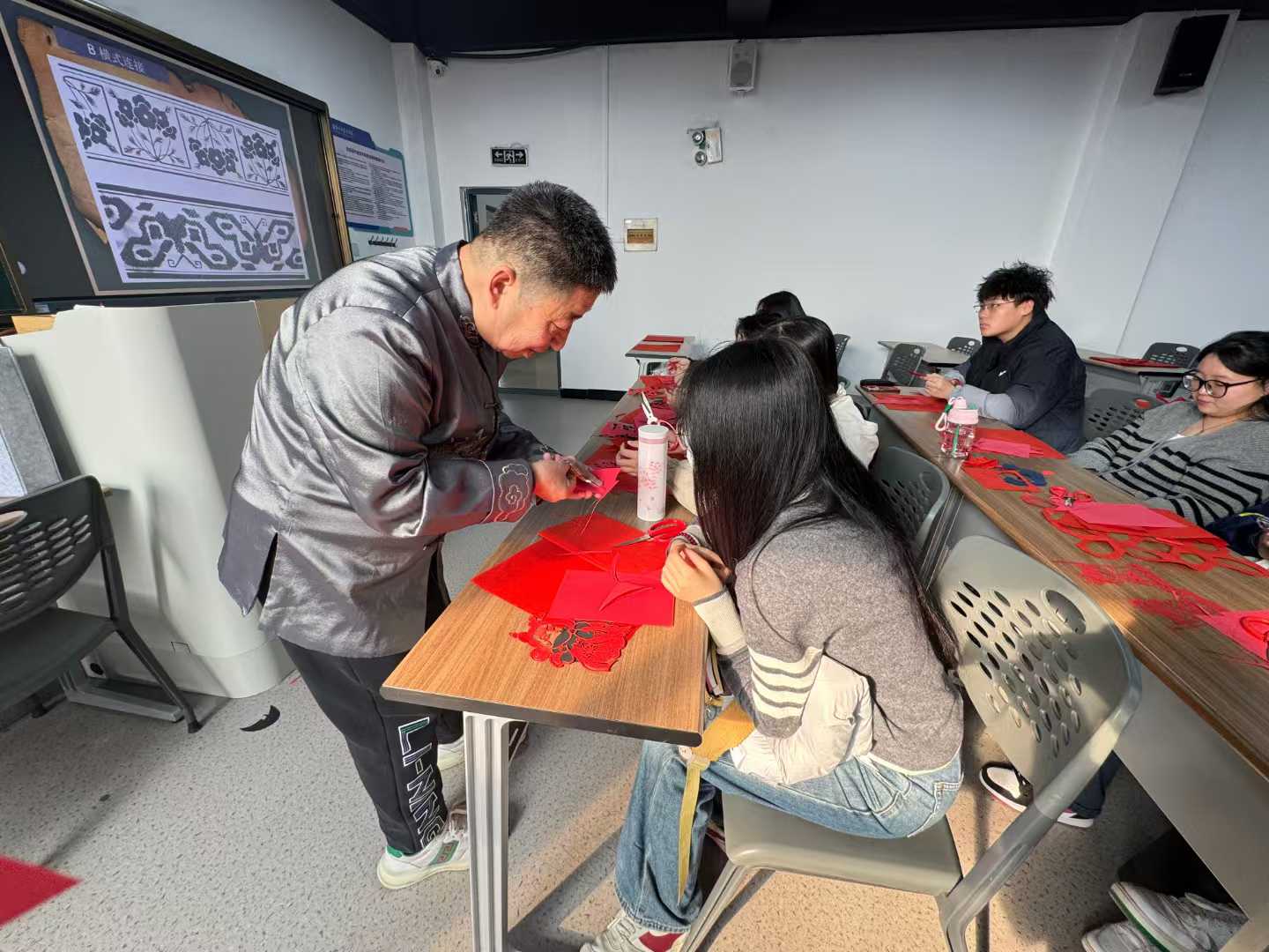 微信图片_20250527110514.jpg